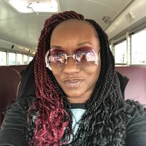 Meet your Posher, Cece